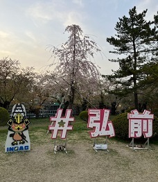 弘前城-16.jpg
